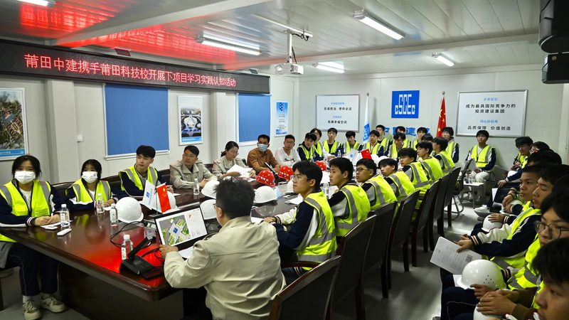 成都装修吊顶基层处理：师傅们的技艺与细节**