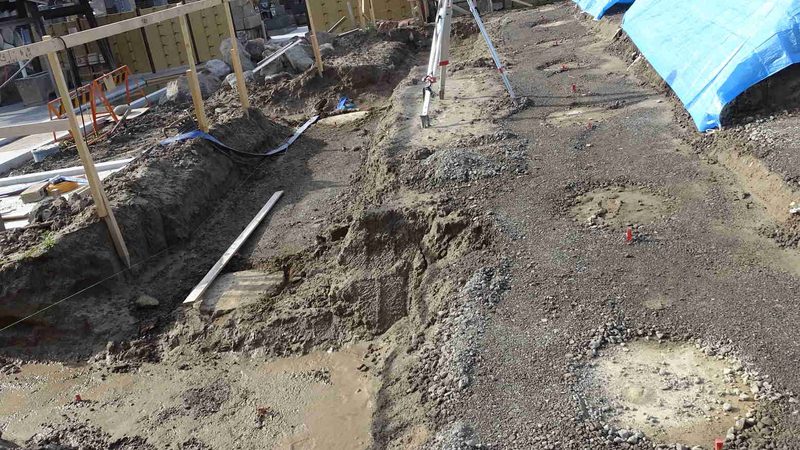 以某住宅楼工程为例，施工方案主要包括以下内容：