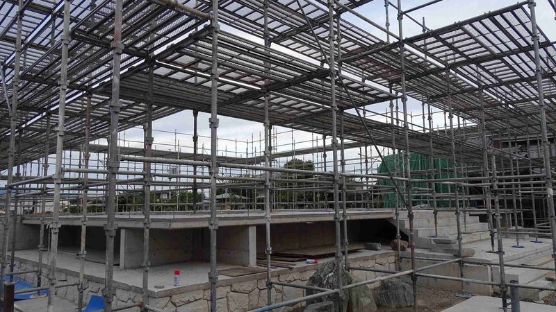 土建工程承包价格通常由以下几部分构成：